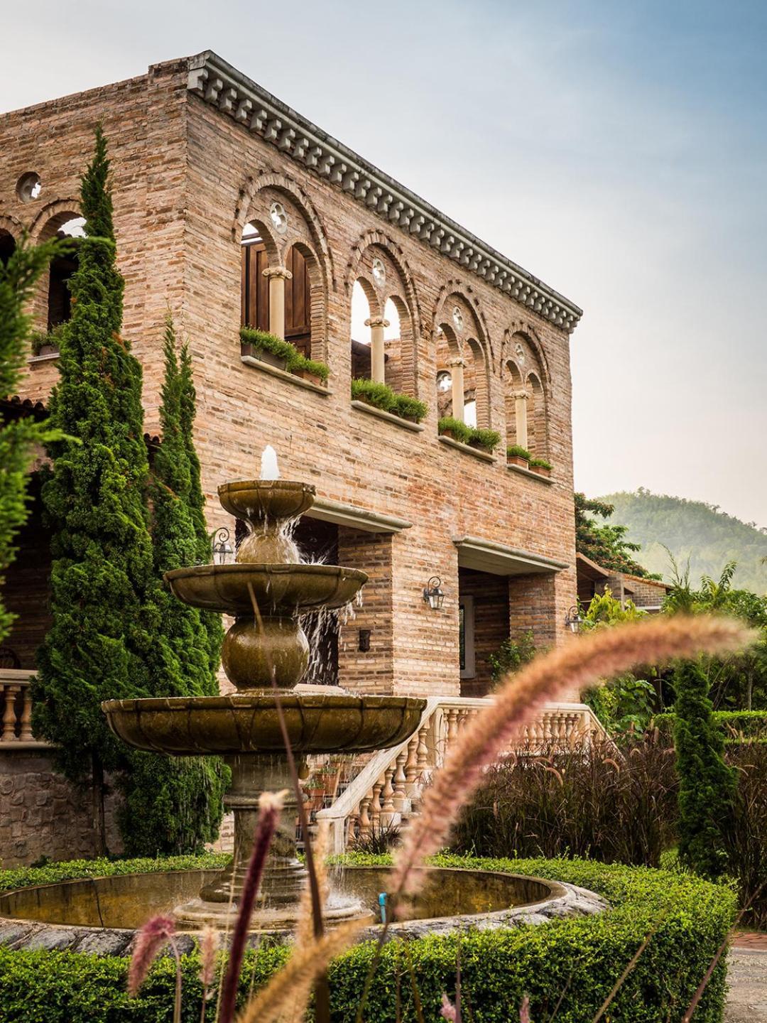 La Toscana Suan Phueng Dış mekan fotoğraf