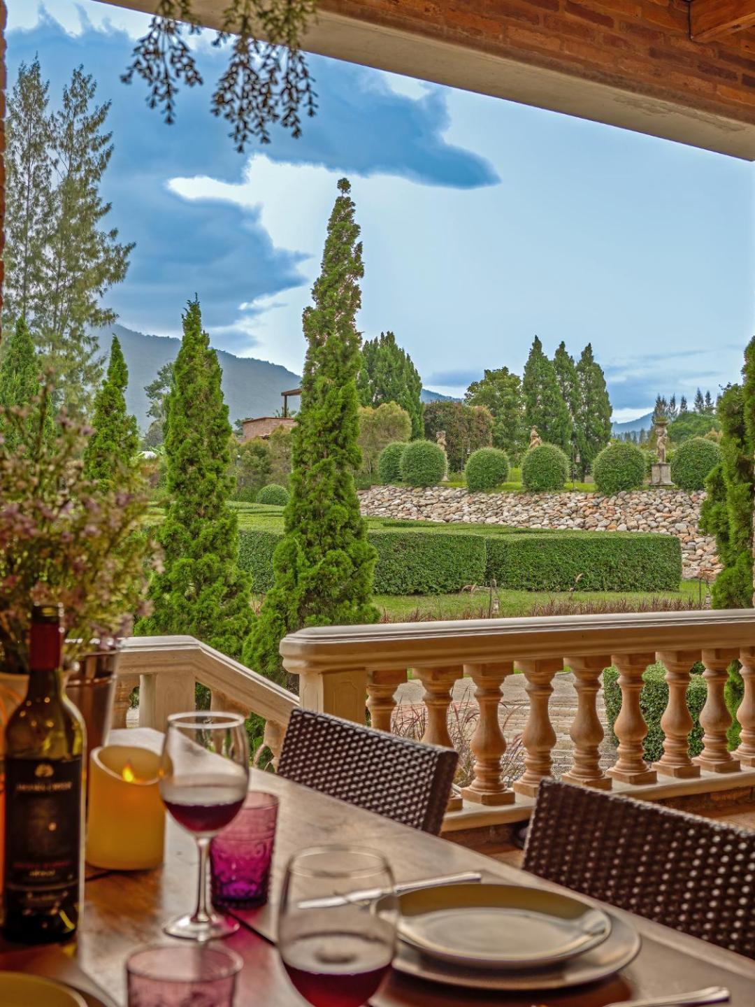 La Toscana Suan Phueng Dış mekan fotoğraf